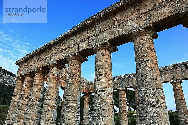 Tempel der Hera  Hera-Tempel in der ehemaligen antiken Stadt Segesta  der Provinz Trapani  Sizilien  Italien  Europa