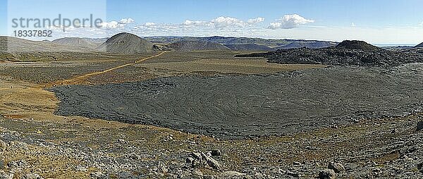 Erstarrte Lava  Vulkanlandschaft  Fagradalsfjall  Reykjanes  Grindavik  Island  Europa