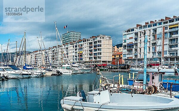 Hafen von Toulon  Frankreich  Europa