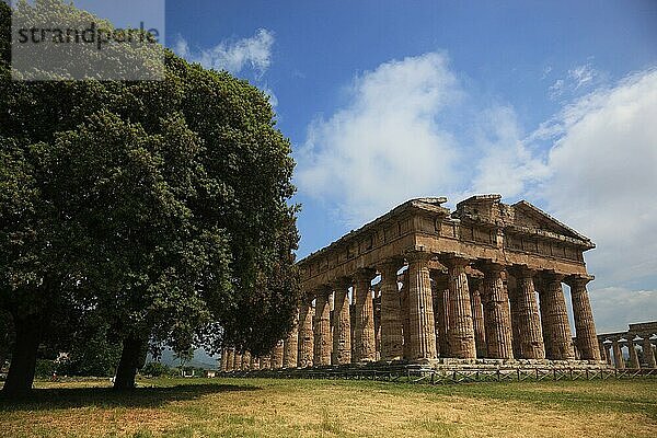 Poseidontempel  2. Heratempel  in Paestum  Kampanien  Italien  Europa