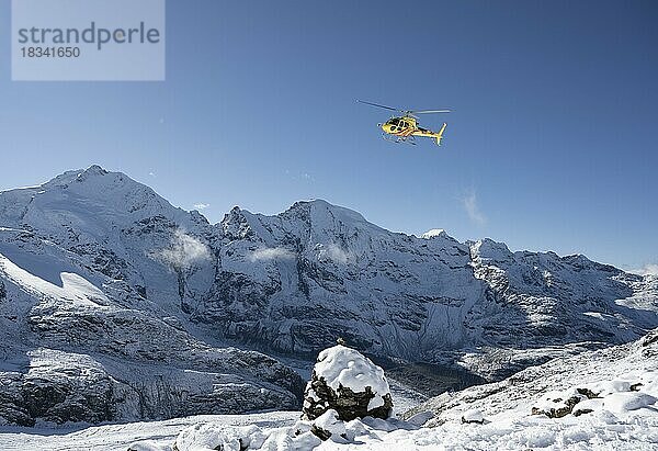 Helikopter auf der Diavolezza  Engadin  Schweiz  Europa