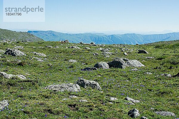 Blick auf die Berge im Hochland von Artvin in der Türkei