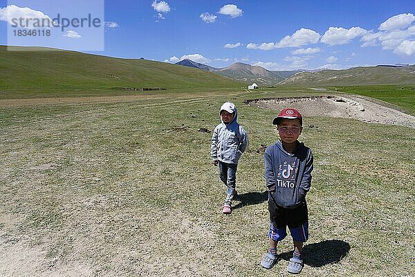 Nomadenjungen  Song kol  Provinz Naryn  Kirgisistan