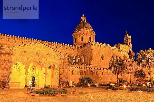 In der Altstadt von Palermo  die Kathedrale Maria Santissima Assunta  Unesco Weltkulturerbe  Sizilien  Italien  Europa