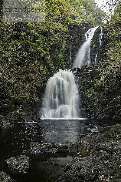 Rha Wasserfall  Trotternish  Isle of Skye  Innere Hebriden  Schottland  Großbritannien  Europa