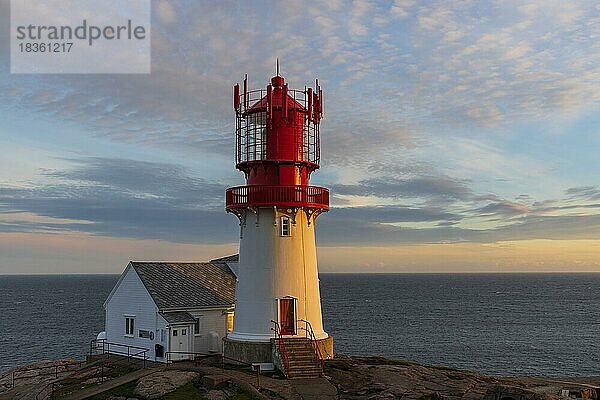 Abendstimmung am Lindesnes Lighthouse  Norwegen  Europa