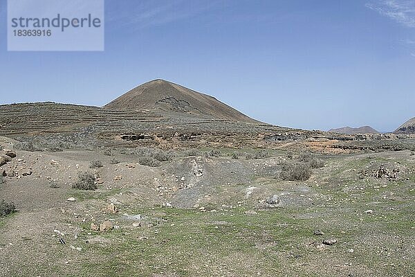 Felsenlandschaft rund um den Vulkan Montana de Guenia  Stratified City  Lanzarote  Kanaren  Spanien  Europa