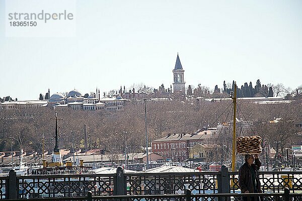 Stanbul Stadt Skyline. Reisen Türkei Hintergrund. Urban Panoramablick