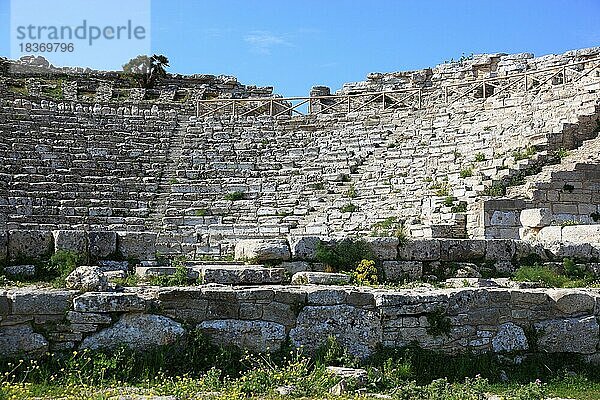 Das griechische Theater in der ehemaligen antiken Stadt Segesta  der Provinz Trapani  Sizilien  Italien  Europa