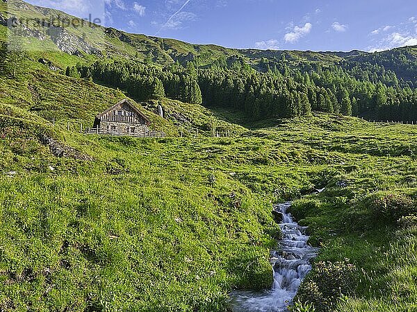 Wanderung entlang der Mur  Almhütte  Murursprung  Muhr  Nationalparkgemeinde  Lungau  Salzburg