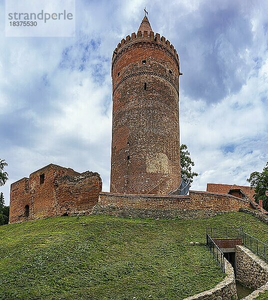 Burg Stargard  eine mittelalterliche Höhenburg des 12. Jahrhunderts  in Burg Stargard  Mecklenburg-Vorpommern  Deutschland  Europa