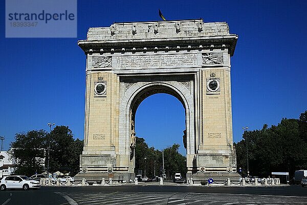 Der Arcul de Triumf ist ein Triumphbogen in der rumänischen Hauptstadt Bukarest  Rumänien  Europa