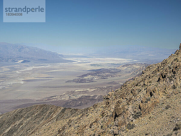 Blick nach Norden von Dante's View im Death Valley National Park  Kalifornien  Vereinigte Staaten von Amerika  Nordamerika