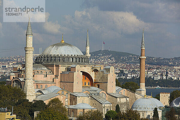 Große Moschee Hagia Sophia  360 n. Chr.  UNESCO-Weltkulturerbe  Istanbul  Türkei  Europa