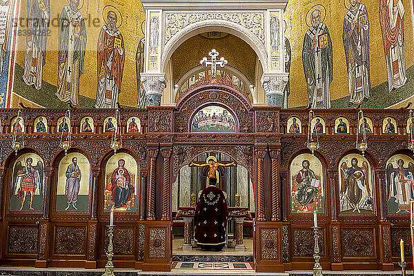 Feier der Karwoche in der melkitischen (griechisch-katholischen) Kathedrale St. Paul  Harissa  Libanon  Naher Osten