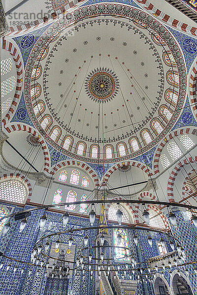 Innenraum  Rustem Pasa Moschee  Istanbul  Türkei  Europa