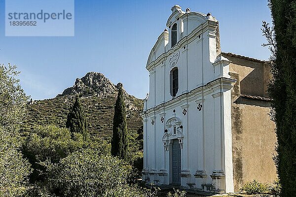 Kirche in den Bergen  Notre Dame de Lazio  bei Corbara  Balagne  Département Haute-Corse  Korsika  Mittelmeer  Frankreich  Europa