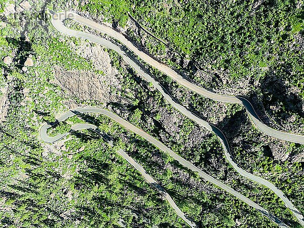 Serpentinen  Bergpass  Luftaufnahme der GC-605  Mirador EL Mulato  Gran Canaria  Kanaren  Spanien  Europa