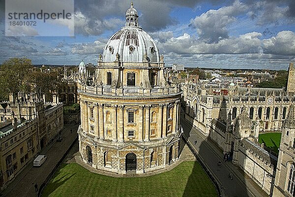 Radcliffe-Kamera in Oxford  Oxfordshire  England  UK