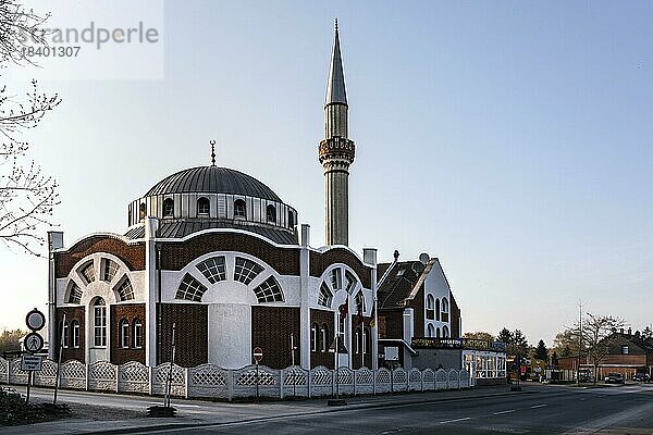 Fatih Moschee der türkischen Gemeinde Katernberg  Essen  Nordrhein-Westfalen  Nordrhein-Westfalen  Deutschland  Europa