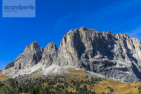 Gipfel der Puez-Gruppe  nahe Wolkenstein  Grödnertal  Dolomiten  Südtirol  Italien  Europa