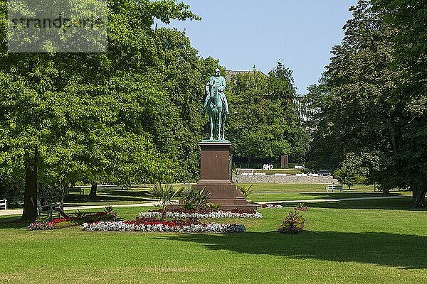 Reiterdenkmal für Kaiser Wilhelm I. im Kieler Schlossgarten  Kiel  Schleswig-Holstein  Deutschland  Europa