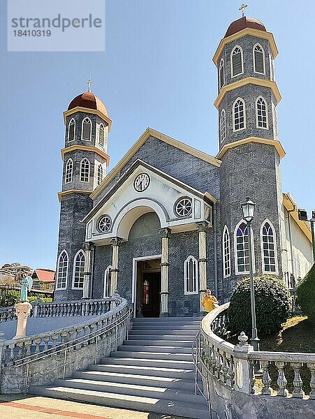Zarcero  Costa Rica  Iglesia de San Rafael  die Kirche des Erzengels San Rafael  erbaut 1895  Mittelamerika