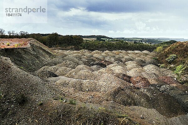 Strohner Lavagrube  Lavawerke in der Vulkaneifel  Strohn  Rheinland-Pfalz  Deutschland  Europa