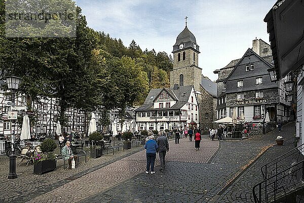 Historische Altstadt  Nordeifel  Monschau  Nordrhein-Westfalen  Nordrhein-Westfalen  Deutschland  Europa