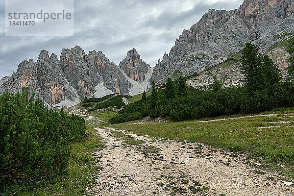 Schönes Bergpanorama in den italienischen Dolomiten. Dolomiten  Italien  Dolomiten  Italien  Europa