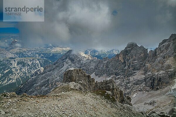 Schönes Bergpanorama in den italienischen Dolomiten. Dolomiten  Italien  Dolomiten  Italien  Europa