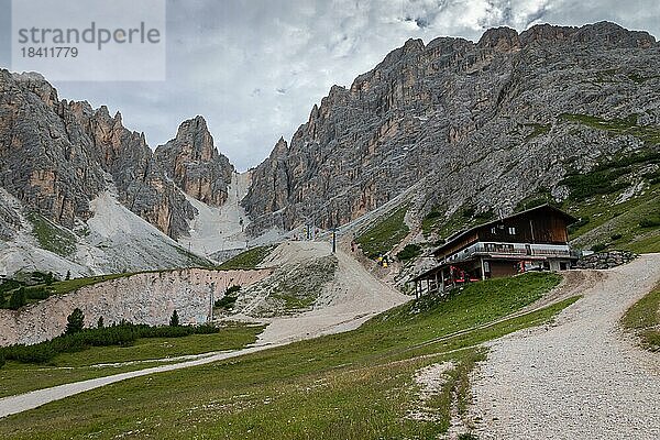 Schönes Bergpanorama in den italienischen Dolomiten. Dolomiten  Italien  Dolomiten  Italien  Europa