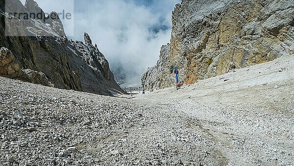 Gondelbahn zur Forcella Staunies  Monte Cristallo Gruppe  Dolomiten  Italien  Dolomiten  Italien  Europa