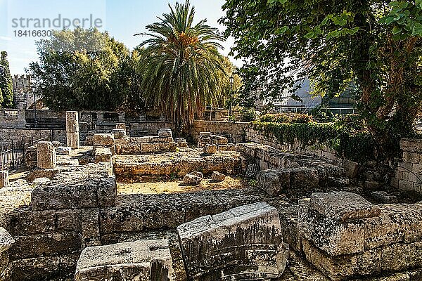 Ruinen des Tempels der Aphrodite  der Rhodos-Stadt  Griechenland  Europa
