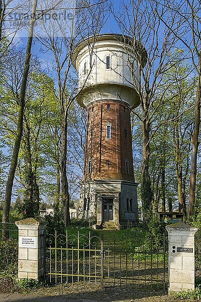 Wasserturm von Perleberg ist heute der Hörturm  ein Projekt des Culture e.V.  Perleberg  Brandenburg  Deutschland  Europa