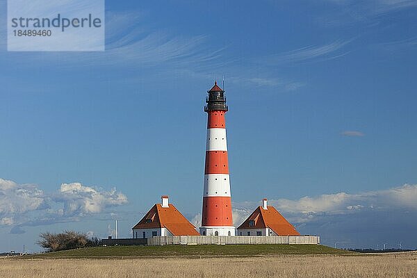 Leuchtturm Westerheversand in Westerhever  Nationalpark Wattenmeer  Nordfriesland  Schleswig Holstein  Deutschland  Europa