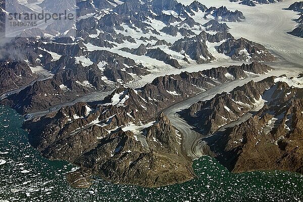 Blick aus der Luft über Kong Christian IX Land  Ostgrönland Grönland