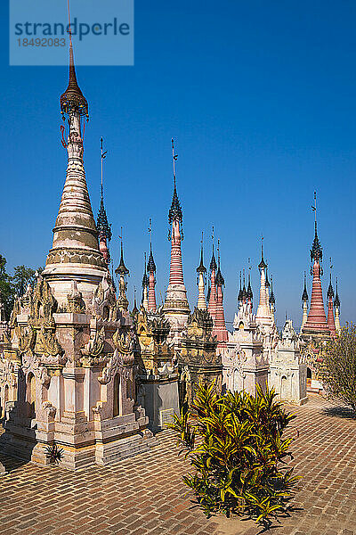 Kakku-Pagoden (Mwe Taw Kakku-Pagoden-Komplex)  Inle-See  Shan-Staat  Myanmar (Birma)  Asien