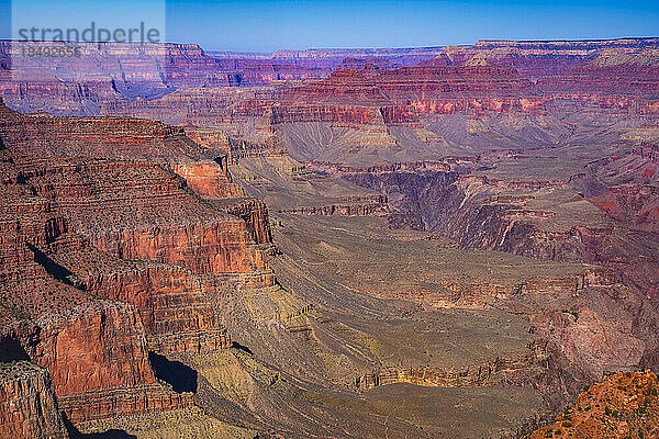 Blick auf den Grand Canyon vom Ooh Aah Point auf dem South Kaibab Trail  Grand Canyon National Park  UNESCO-Weltkulturerbe  Arizona  Vereinigte Staaten von Amerika  Nordamerika