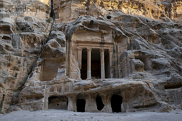 Die archäologische Stätte Al Beidha (Siq al-Barid) in Little Petra  UNESCO-Weltkulturerbe  Jordanien  Naher Osten