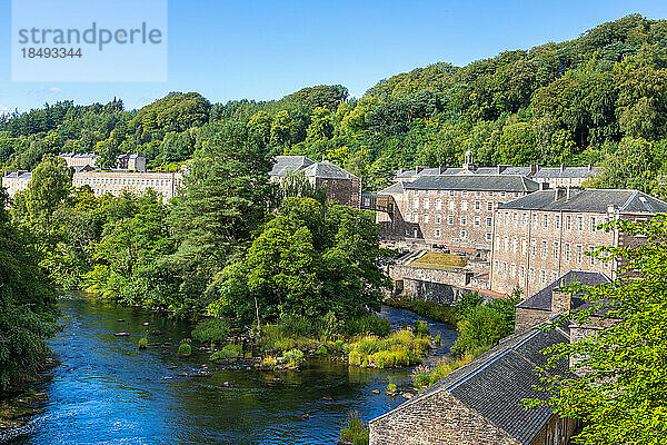 Fluss Clyde  New Lanark  UNESCO-Weltkulturerbe  Lanarkshire  Schottland  Vereinigtes Königreich  Europa