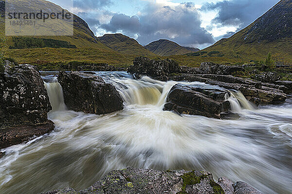 Fluss Etive  Glencoe  Highlands  Schottland  Vereinigtes Königreich  Europa