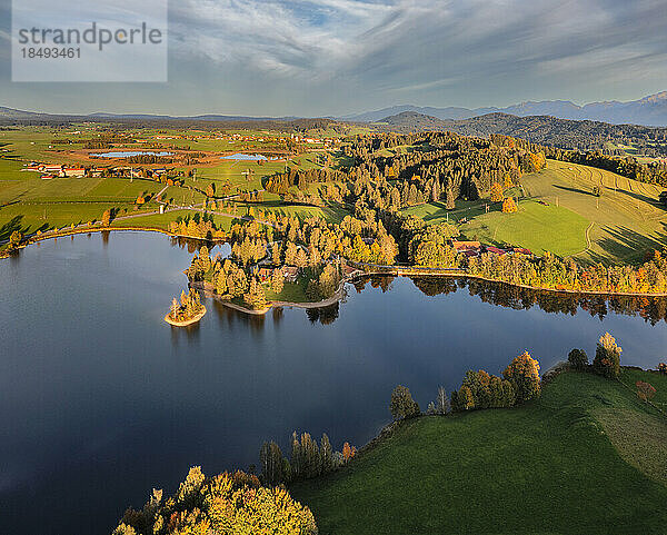 Schwaltenweiher  Allgäuer Alpen  Allgäu  Bayern  Deutschland  Europa