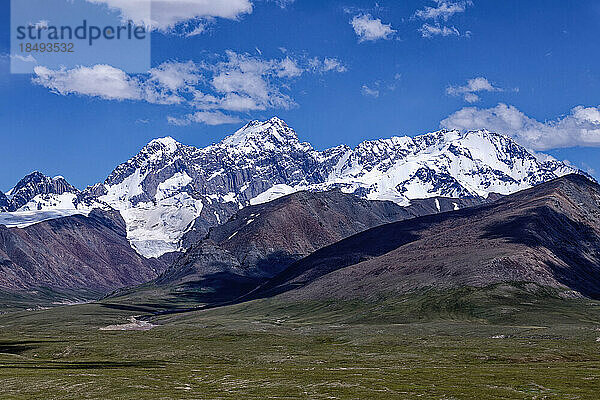 Pik Dankova  Tian Shan-Gebirge an der chinesischen Grenze  Provinz Naryn  Kirgisistan  Zentralasien  Asien