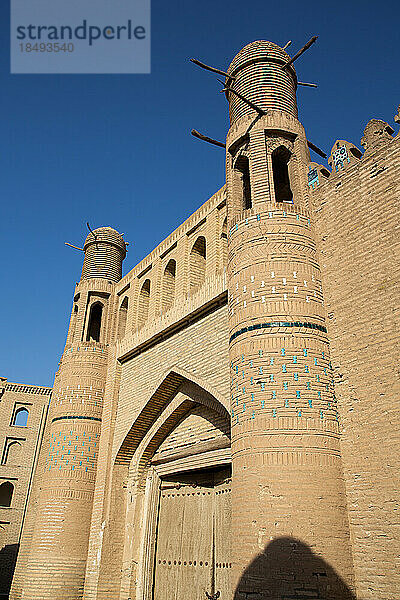 Äußere Mauern des Tosh Havli Palastes  Ichon Qala (Itchan Kala)  UNESCO Weltkulturerbe  Chiwa  Usbekistan  Zentralasien  Asien