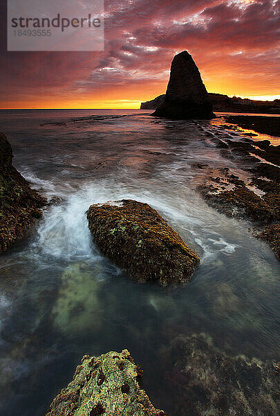 Sonnenuntergang  Freshwater Bay  Isle of Wight  England  Vereinigtes Königreich  Europa