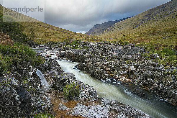 Fluss Etive  Glencoe  Highlands  Schottland  Vereinigtes Königreich  Europa