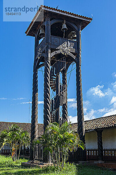 Glockenturm  Mission von Concepcion  Jesuitenmissionen von Chiquitos  UNESCO-Weltkulturerbe  Departement Santa Cruz  Bolivien  Südamerika