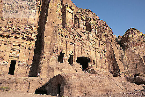 Palastgrab und Königsgräber  Petra  UNESCO-Weltkulturerbe  Jordanien  Naher Osten
