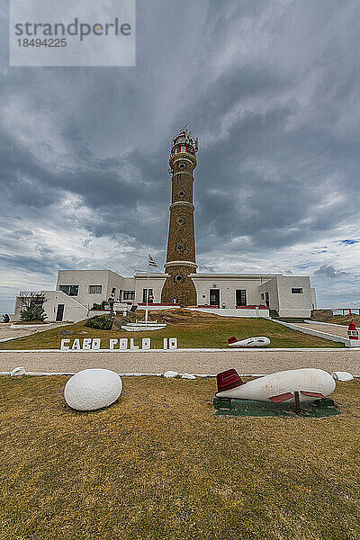 Leuchtturm in Cabo Polonio  Departement Rocha  Uruguay  Südamerika
